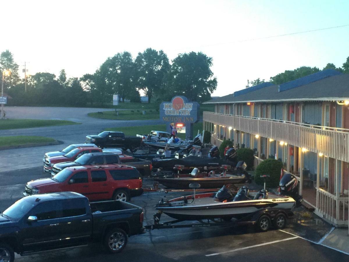 Mountain Country Motor Inn Брансон-Уэст Экстерьер фото